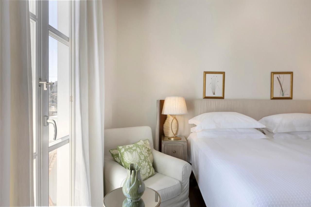Dorion Hotel 4*